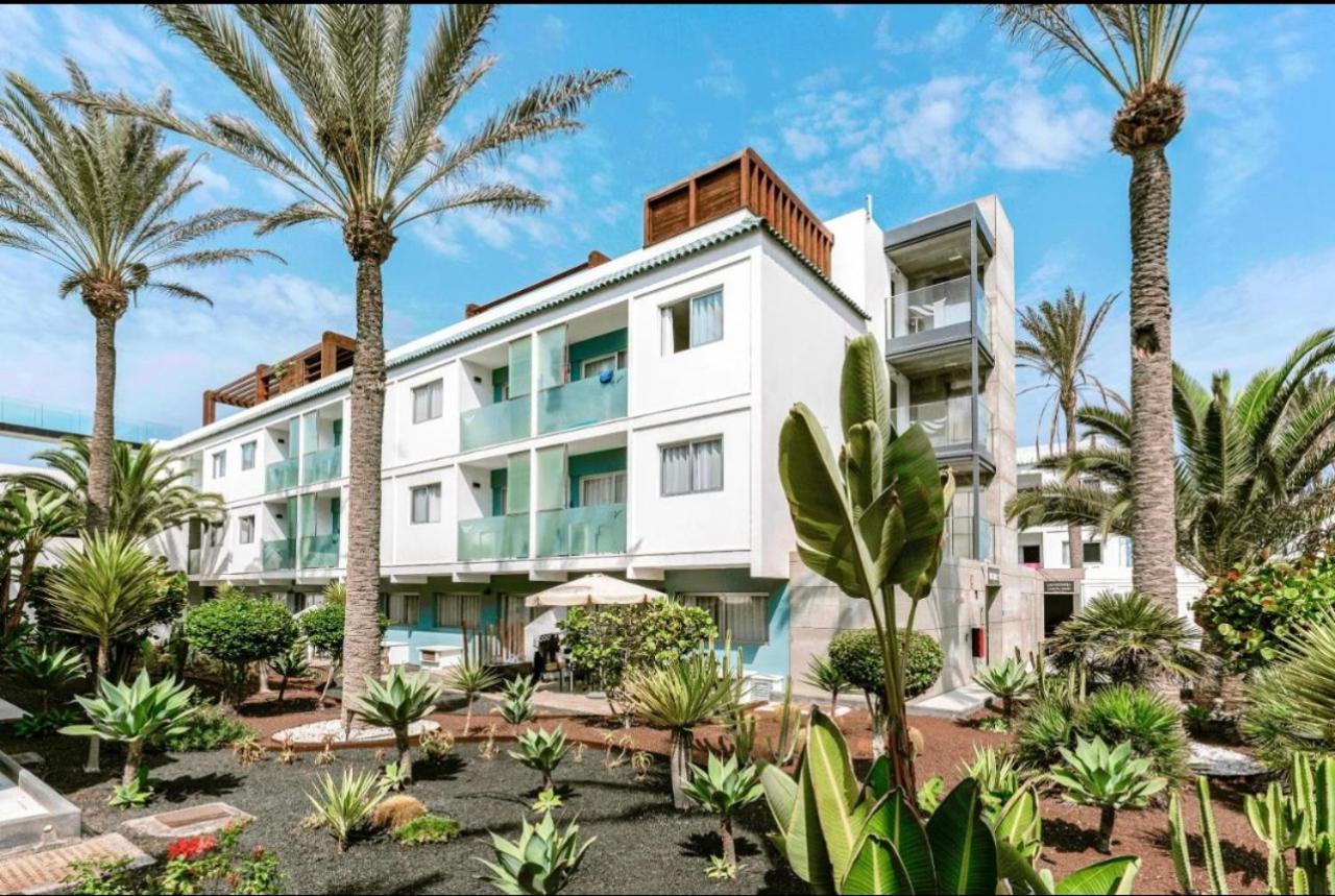 Bristol Sunset Beach Private Apartment Corralejo Exterior photo