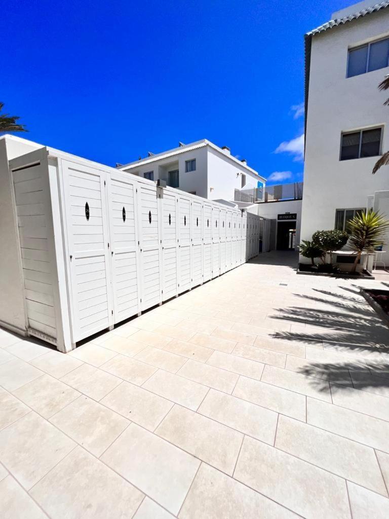 Bristol Sunset Beach Private Apartment Corralejo Exterior photo