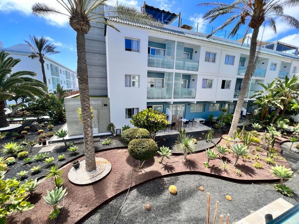 Bristol Sunset Beach Private Apartment Corralejo Exterior photo